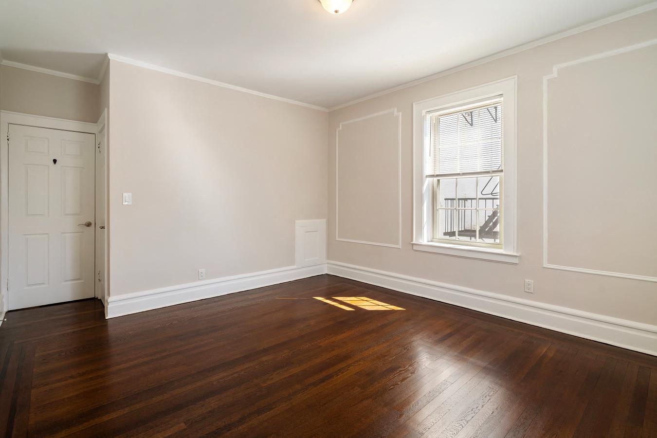 Gallery Photo 10